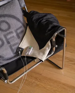 Detalle tejido plata manta grounding Vitality — conductividad superior